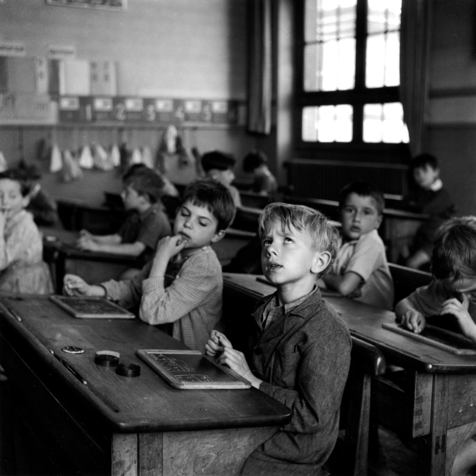 Robert Doisneau, L'information scolaire, Paris, 1956